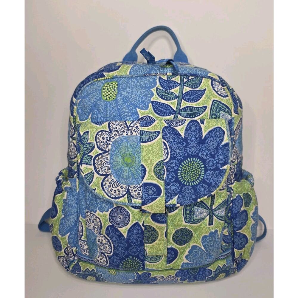 Vera Bradley Small Backpack Doodle Daisy Retired Magnetic Closure Pockets Quilt